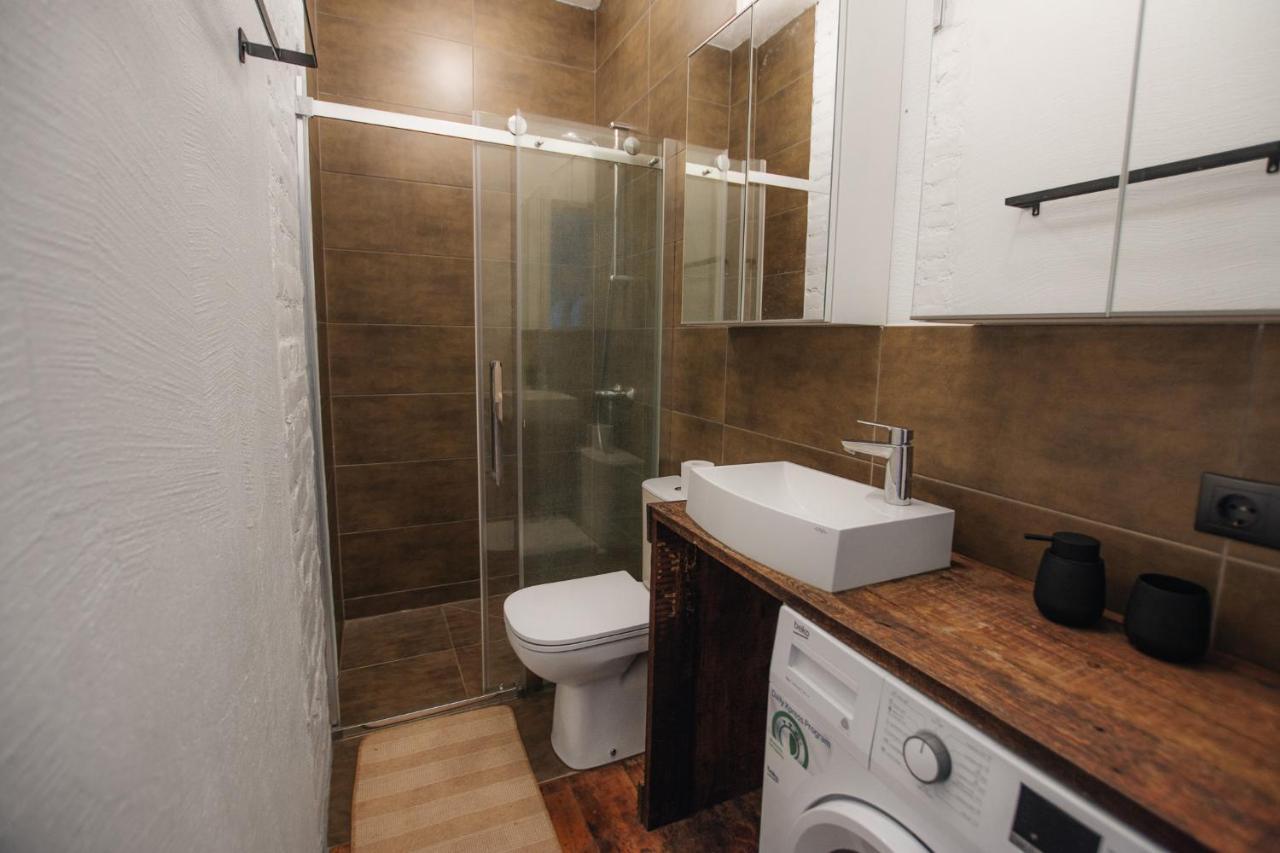 "Quiet Center" Apartment, Close To Train Station Тукумс Екстер'єр фото